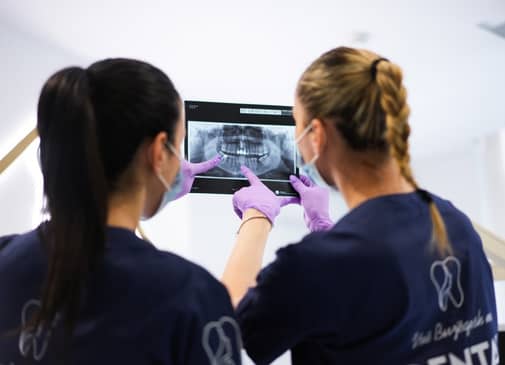 Slider image (5) Dental Med Austria